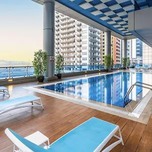 Ramada By Wyndham Barsha Heights Otel