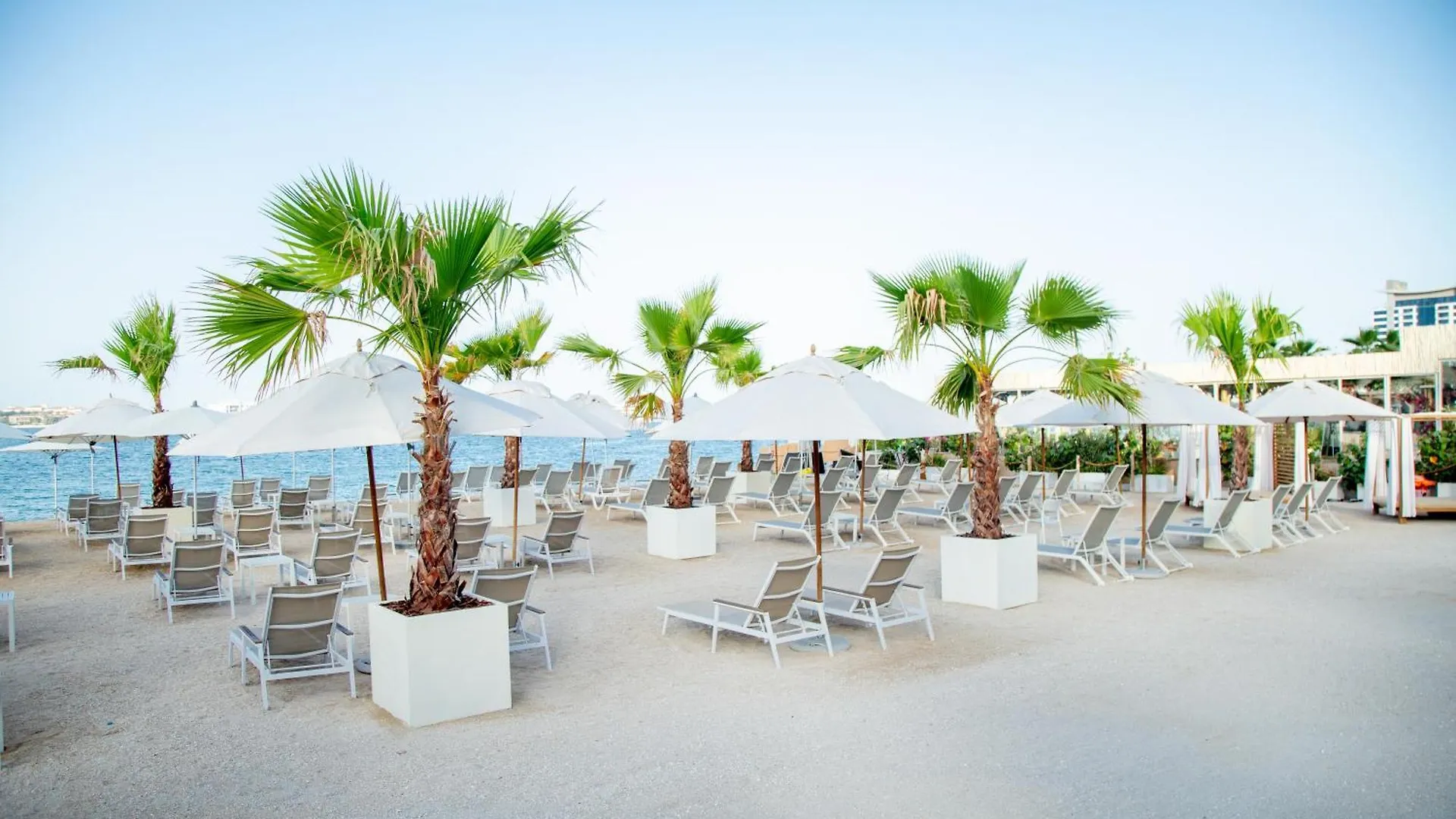 Adagio Premium The Palm Aparthotel Dubai