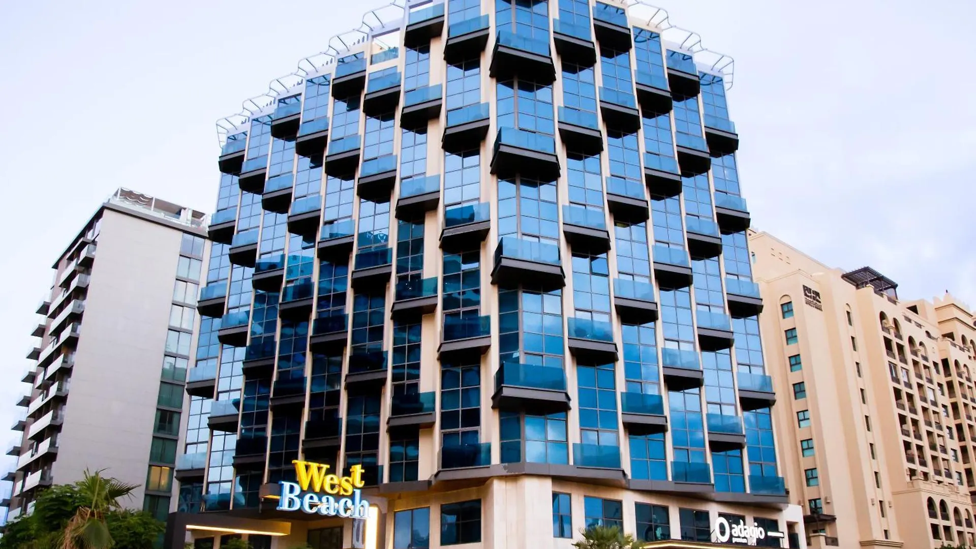 Adagio Premium The Palm Aparthotel Ντουμπάι
