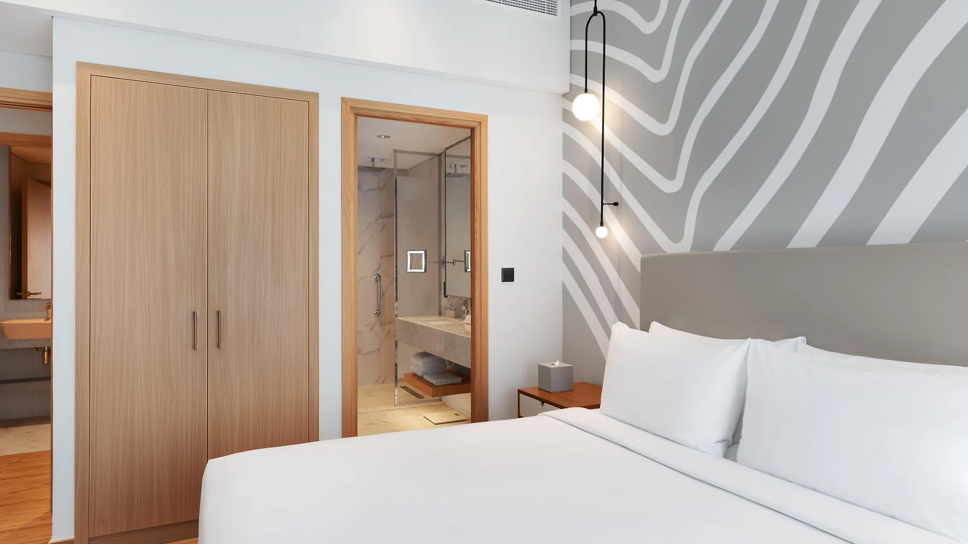 Adagio Premium The Palm Aparthotel Dubai 4*,